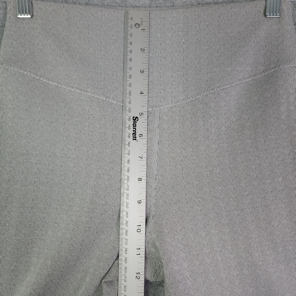 VUORI Textured Chilled Out Legging Women's Size M Houndstooth - Picture 8 of 9